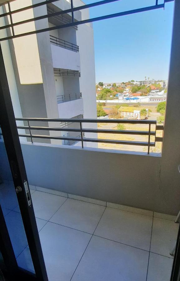 Kingelph Home-Stay Windhoek Bagian luar foto