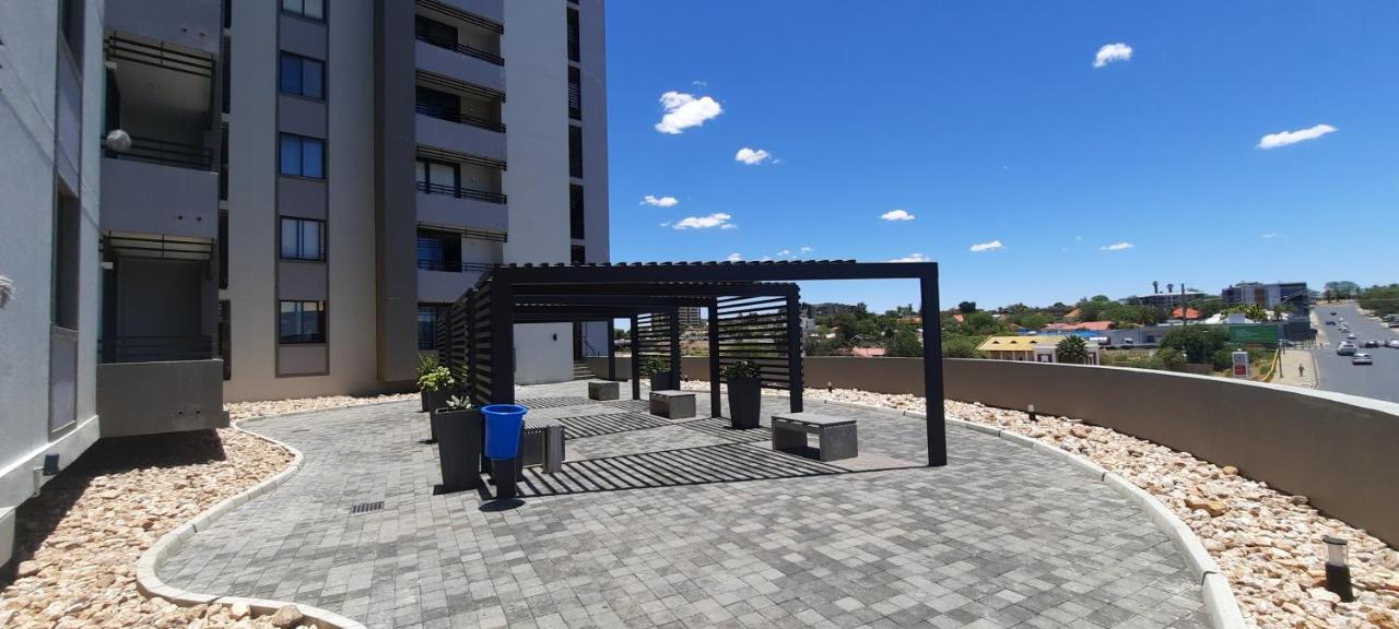 Kingelph Home-Stay Windhoek Bagian luar foto
