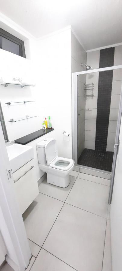 Kingelph Home-Stay Windhoek Bagian luar foto